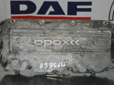 Купить 1319558g в Волгограде. Крышка головки блока клапанного механизма DAF 95
